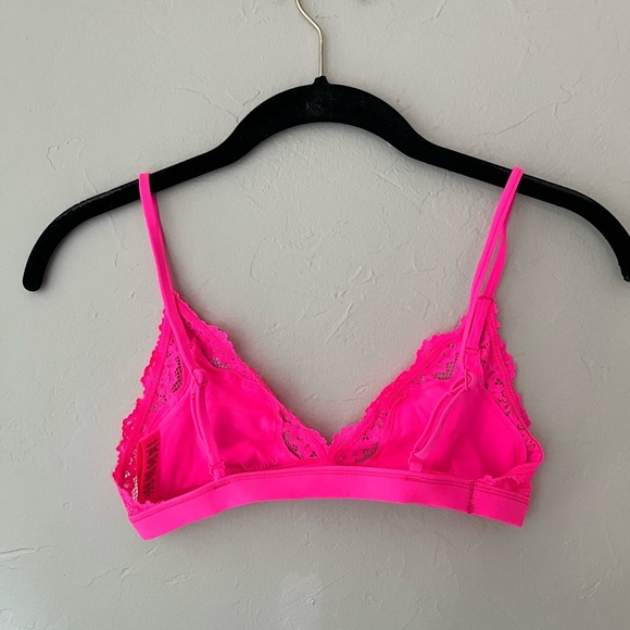 💖SKIMS FITS EVERYBODY LACE TRIANGLE BRALETTE NEON ROSE S - Picture 2 of 7